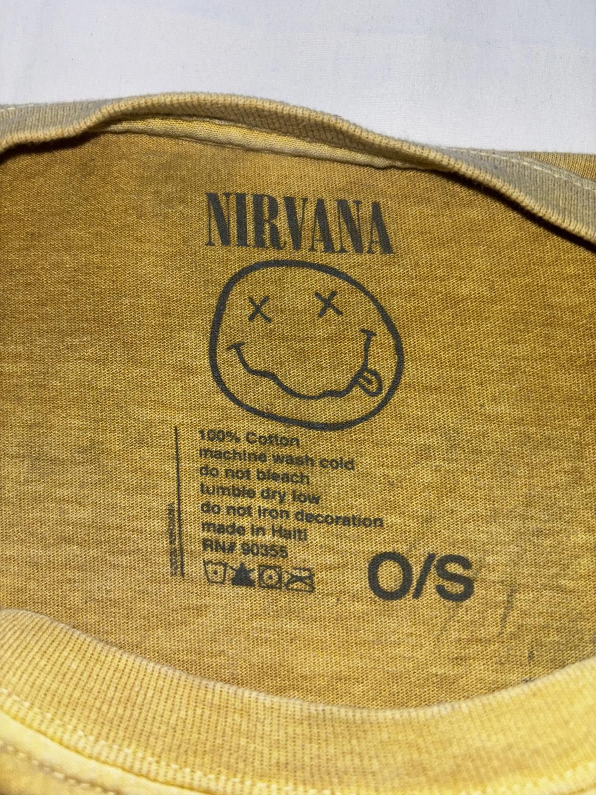 Nirvana Vintage Nirvana Smiley Face Graphic Tshirt Size US M / EU 48-50 / 2 - 4 Thumbnail