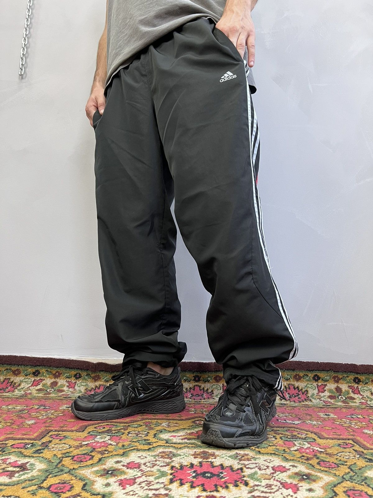 Adidas × Vintage Vintage Y2K Baggy Adidas Track drill Pants Size US 32 / EU 48 - 1 Thumbnail