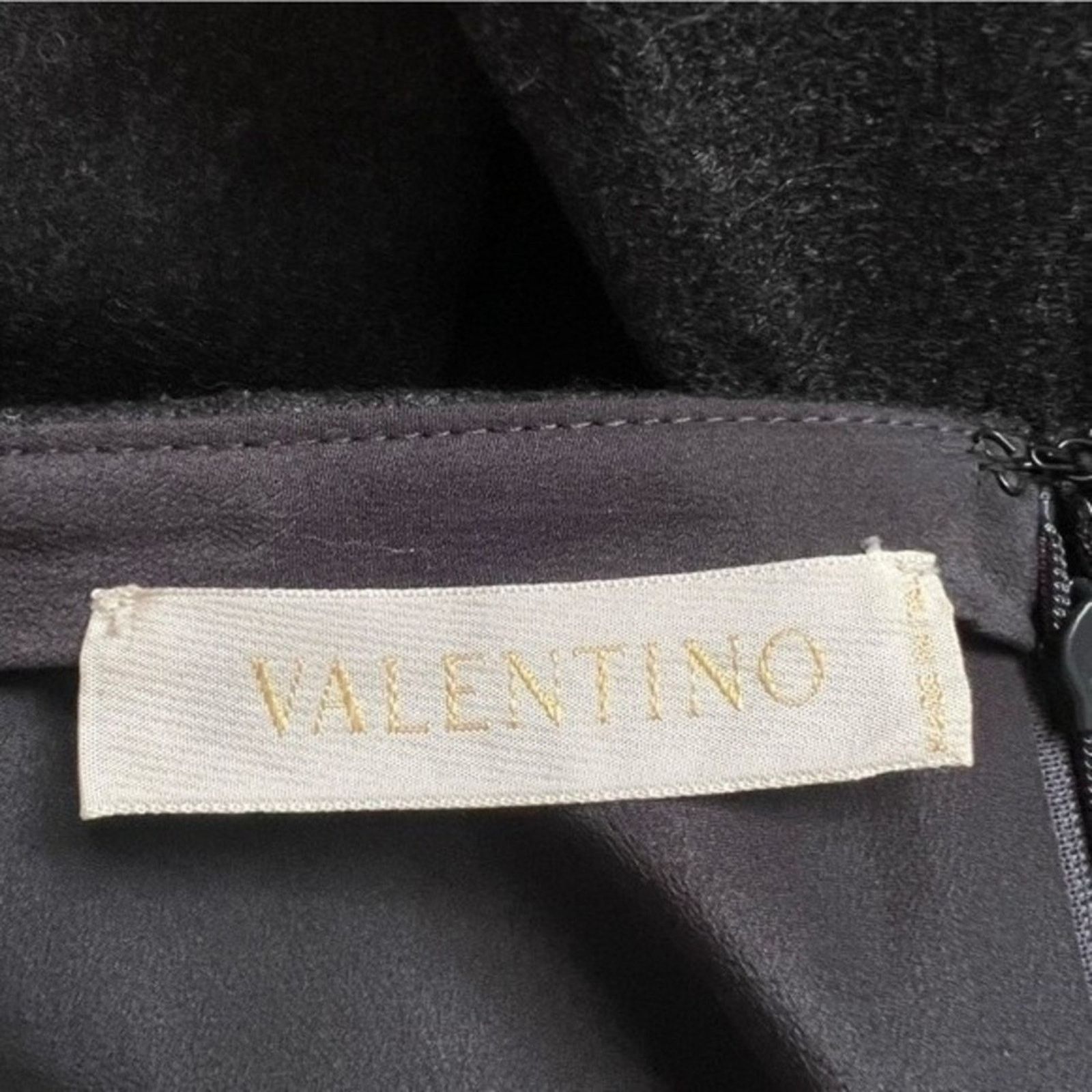 Valentino VALENTINO Grey Wool Knee-Length Skirt, US8/IT44 Size 30" / US 8 / IT 44 - 5 Thumbnail