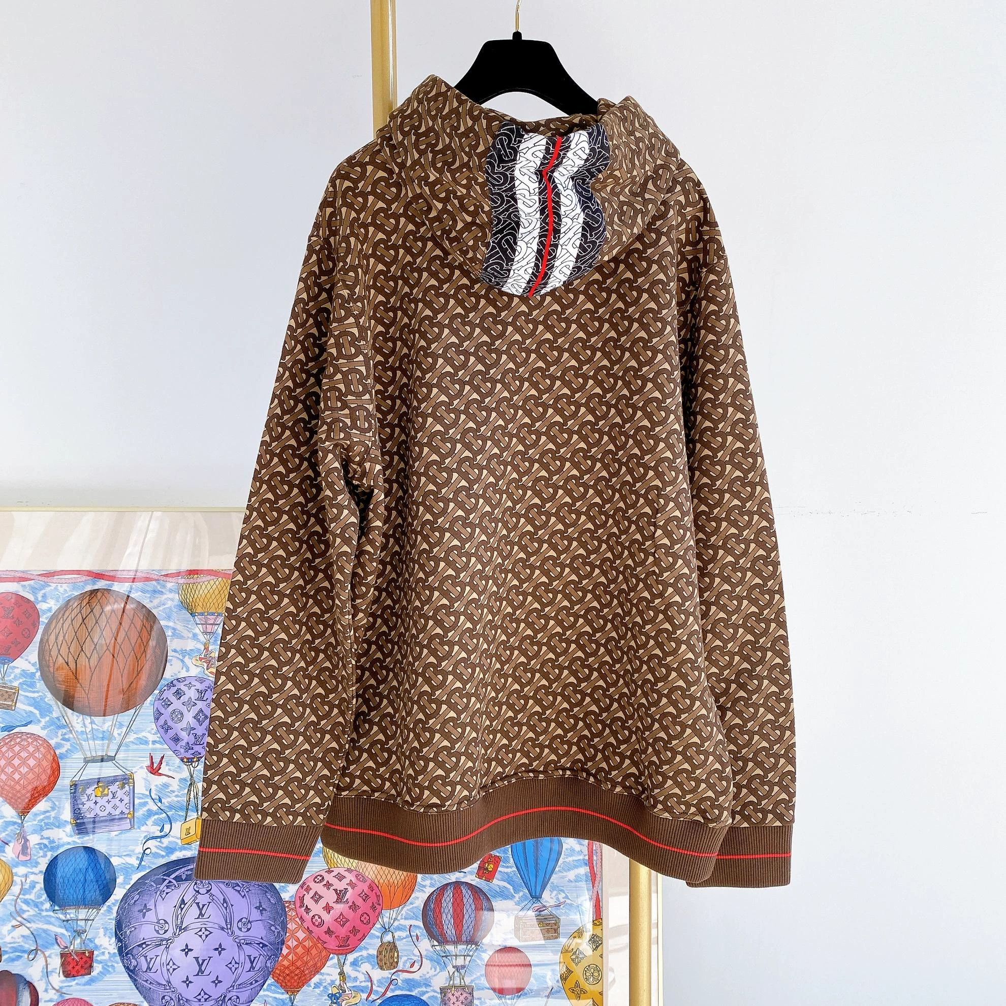 Burberry Burberry full logo hoodie L 7154 Size L / US 10 / IT 46 - 2 Thumbnail