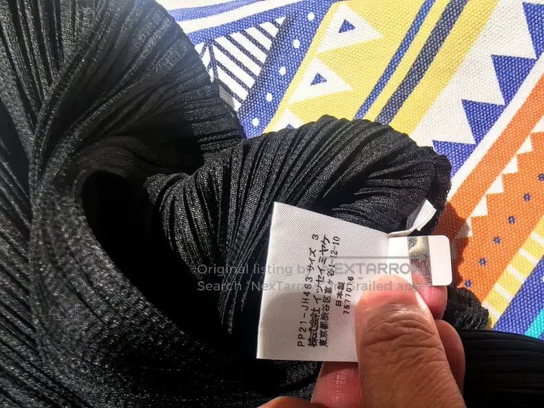 Issey Miyake Issey Miyake Black Pleated Dress Size L / US 10 / IT 46 - 4 Thumbnail