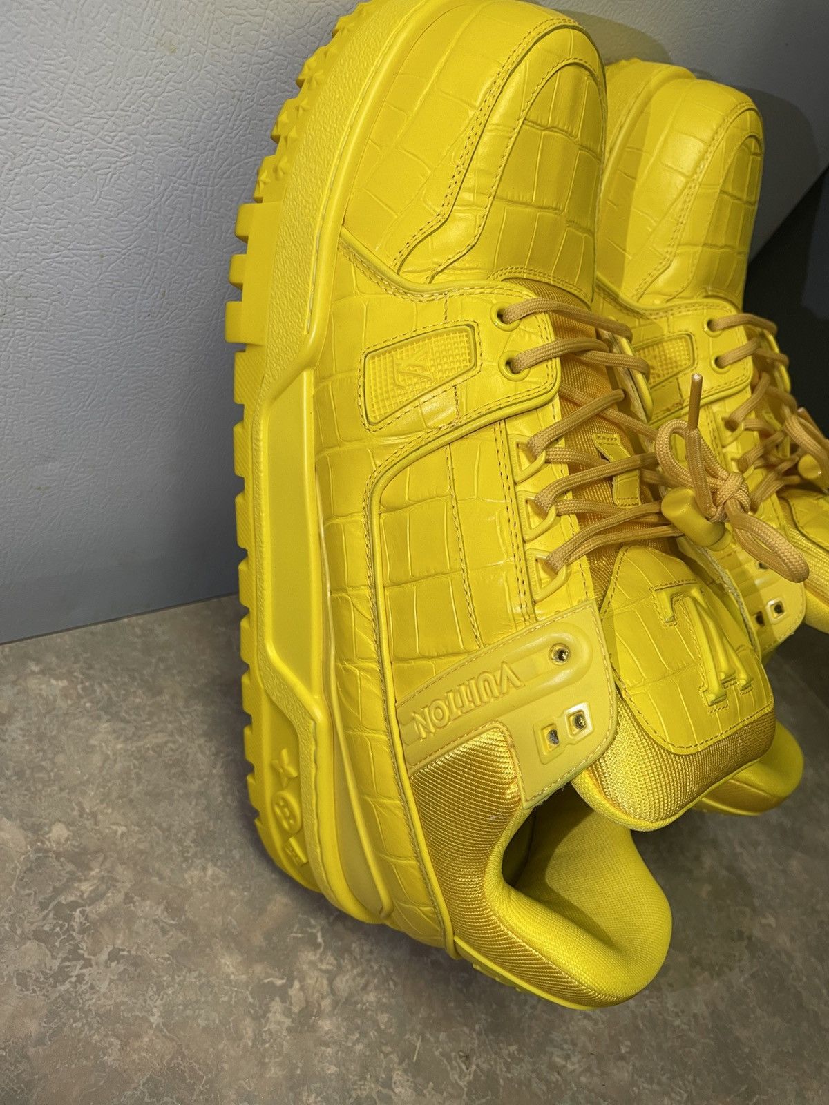 Louis Vuitton LV trainer maxi sneakers Size US 11 / EU 44 - 10 Thumbnail