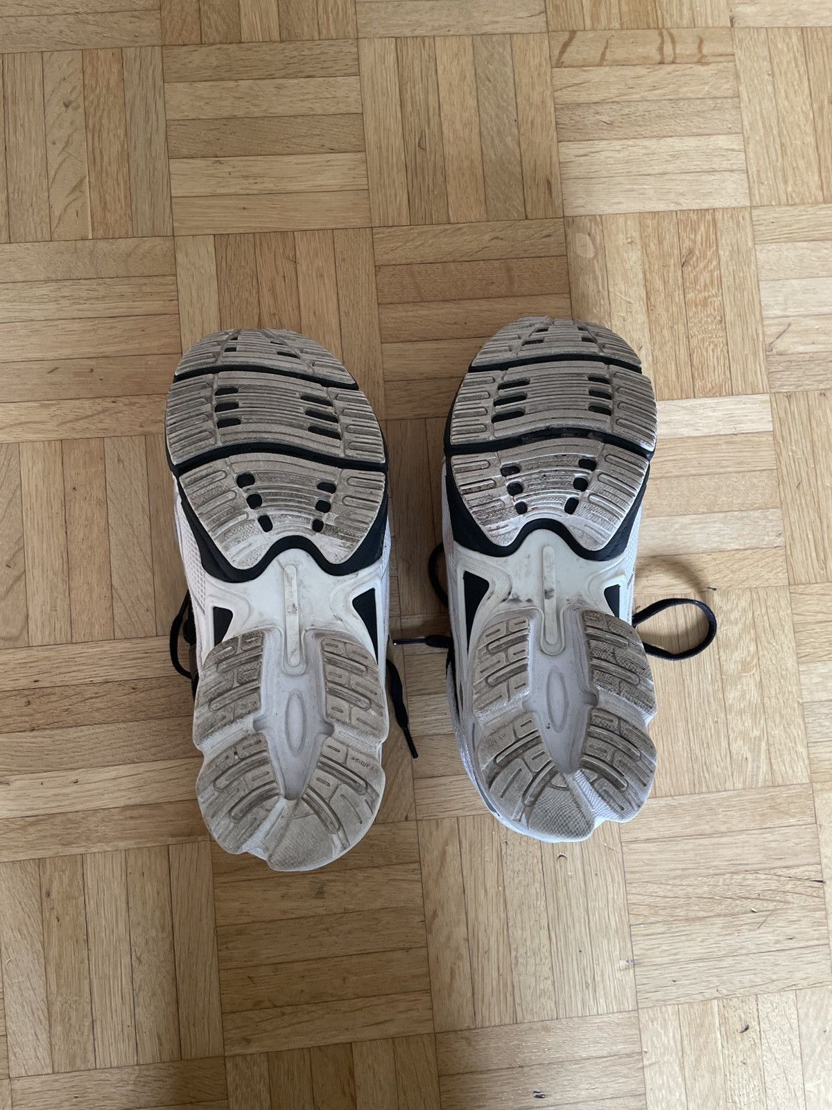 Adidas × Raf Simons adidas RS Replicant Ozweego Raf Simons Black/Cream Size US 9 / EU 42 - 6 Thumbnail