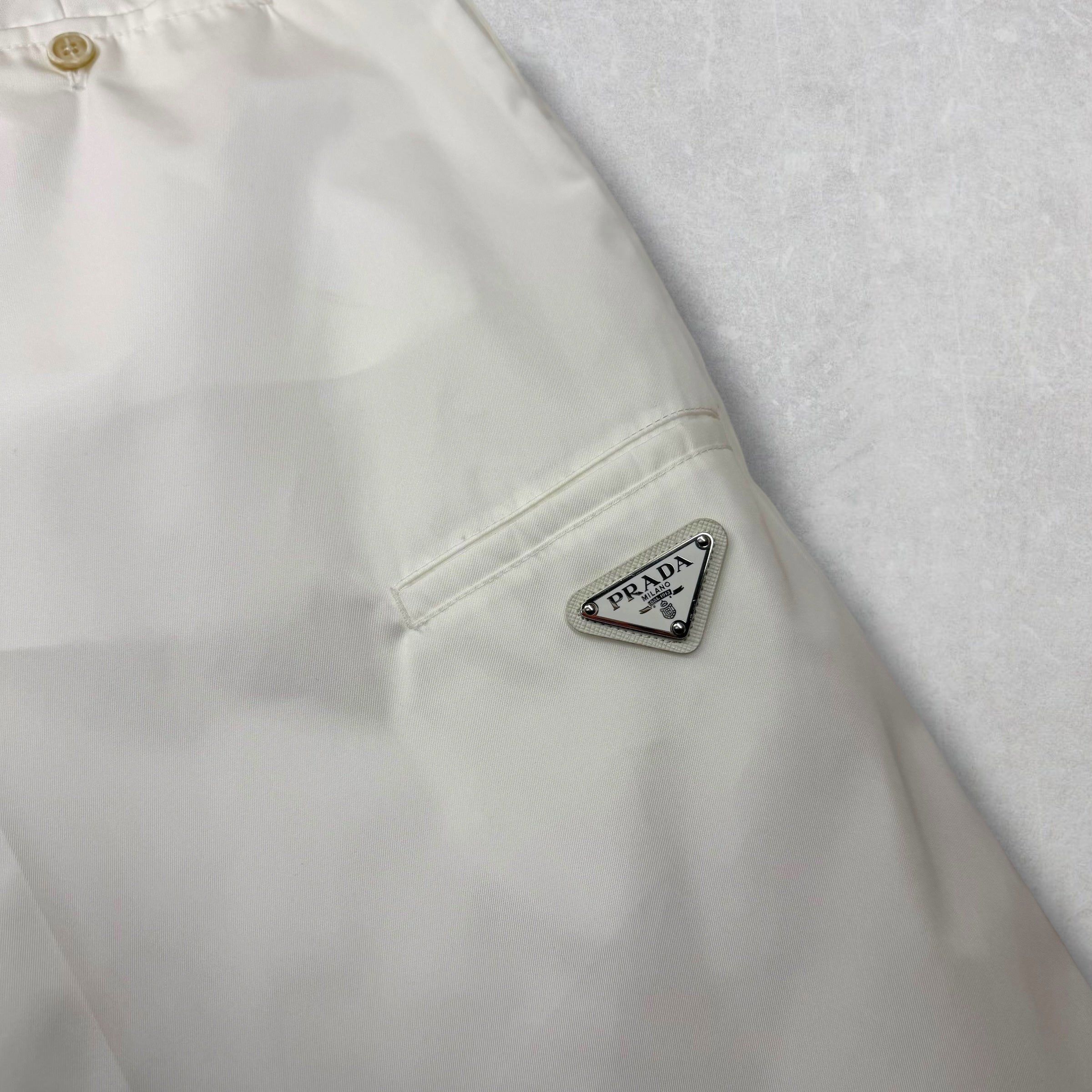 Prada Prada Re-Nylon Bermuda White Shorts 52 (36) Size US 36 / EU 52 - 4 Thumbnail