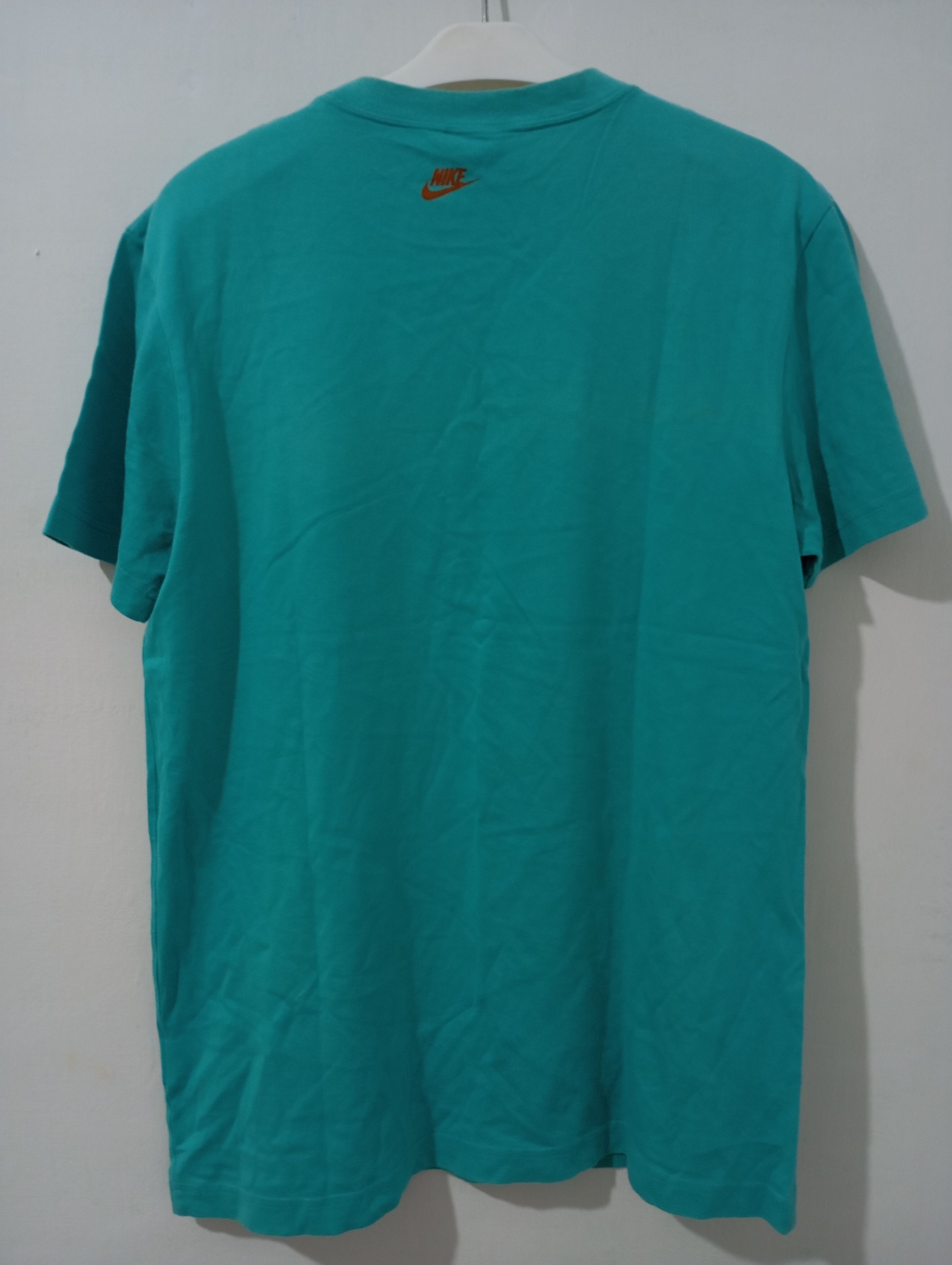 Nike Nike Tees Kiss My Shoes Size US XL / EU 56 / 4 - 2 Thumbnail