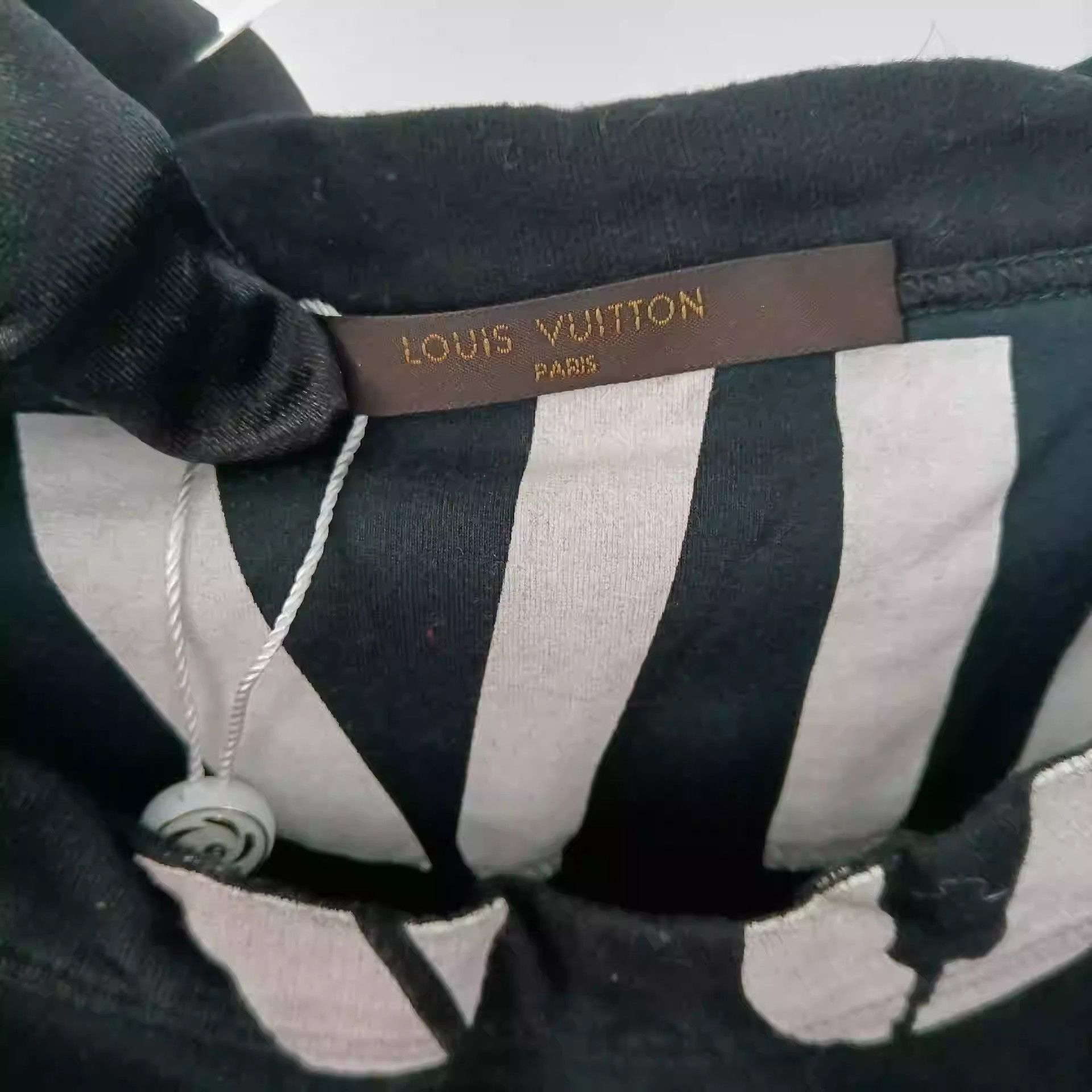 Louis Vuitton LV Pure Cotton Thin Plus Fleece Logo Sleeve Hoodie-2506 Size US L / EU 52-54 / 3 - 4 Thumbnail