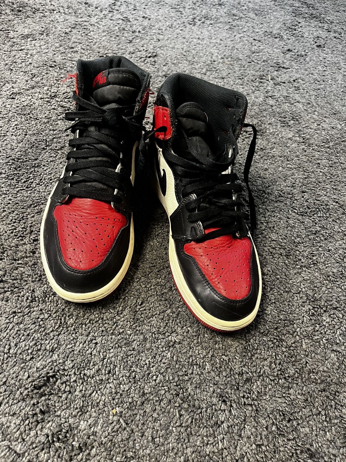 Jordan Brand Air Jordan 1 Retro High Bred Size US 10.5 / EU 43-44 - 4 Thumbnail