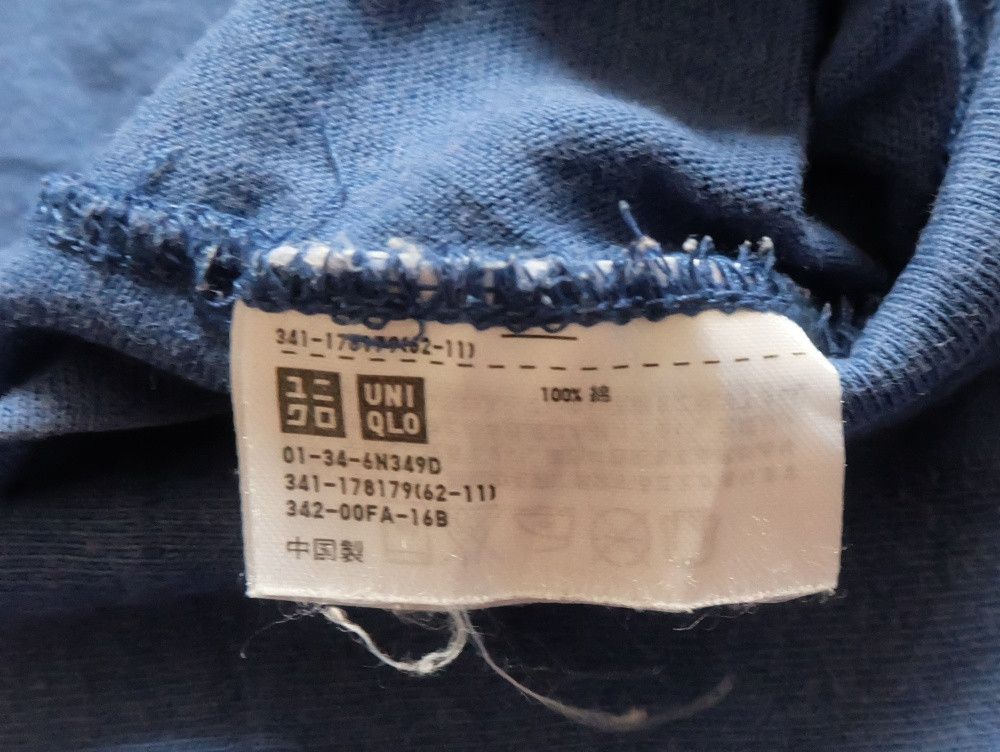 Kaws × Uniqlo Uniqlo x KAWS T-Shirt Size US M / EU 48-50 / 2 - 4 Thumbnail