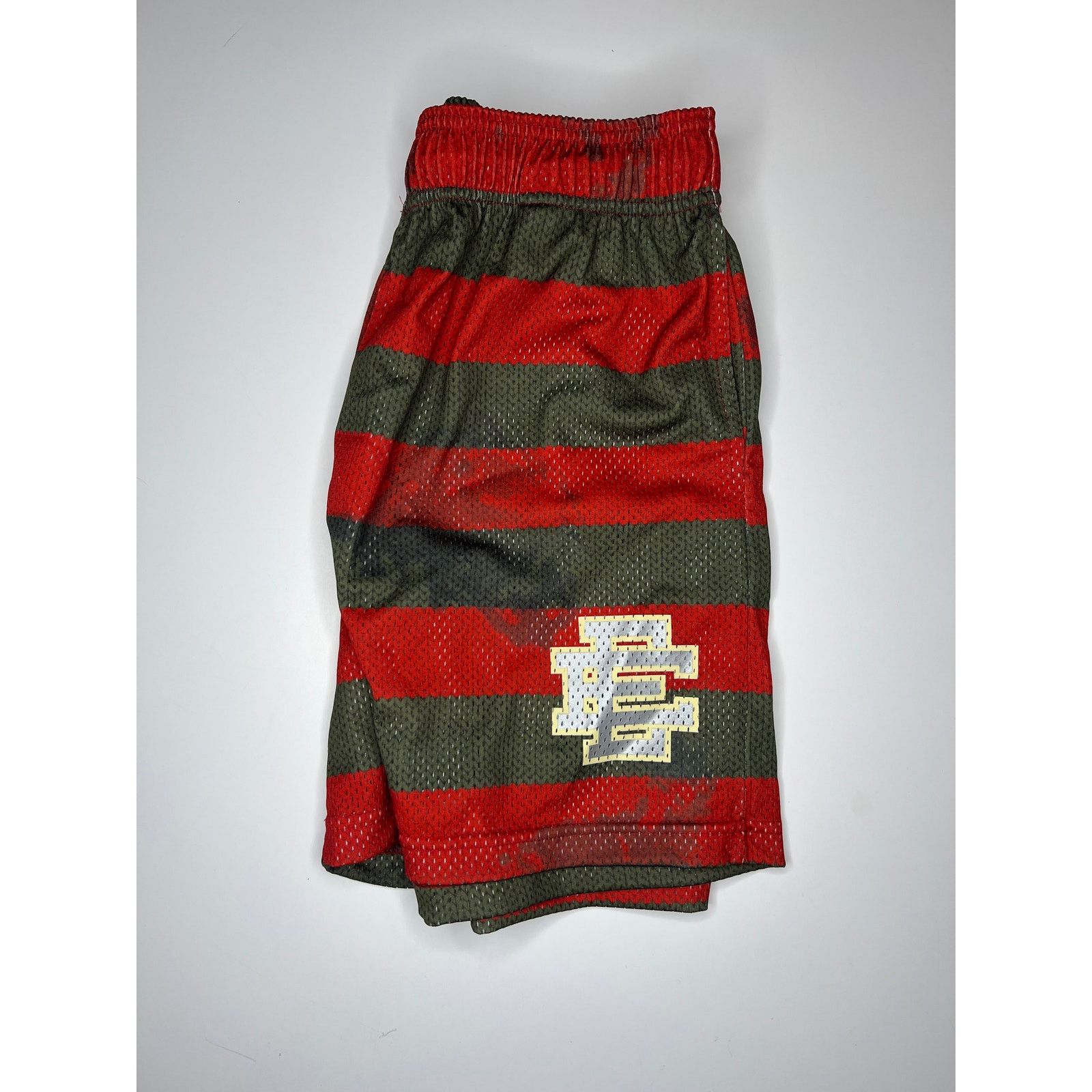 Eric Emanuel Eric Emanuel EE Basic/Core Short "Oil Stain" Size Large Size US 34 / EU 50 - 1 Thumbnail