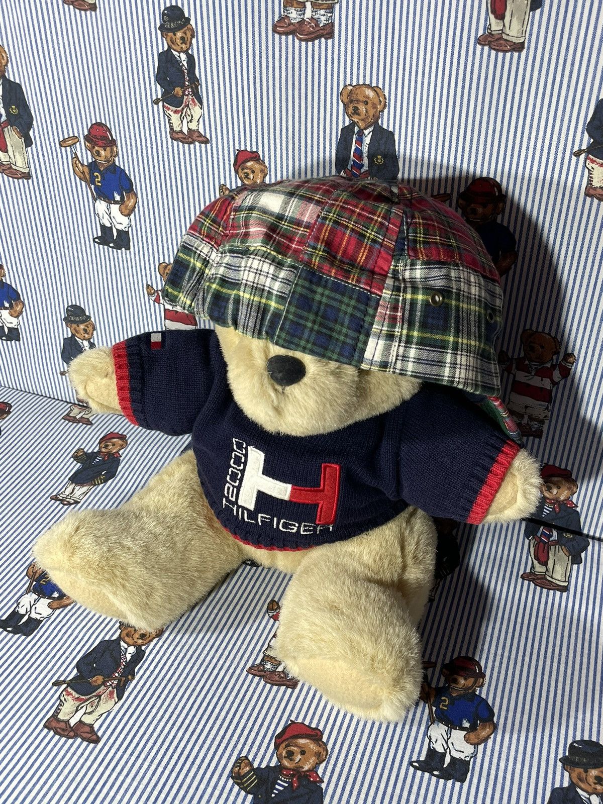 Tommy Hilfiger × Vintage Cap Tommy Hilfiger Lion Crest Patch OG Vintage 90’s Size ONE SIZE - 7 Thumbnail