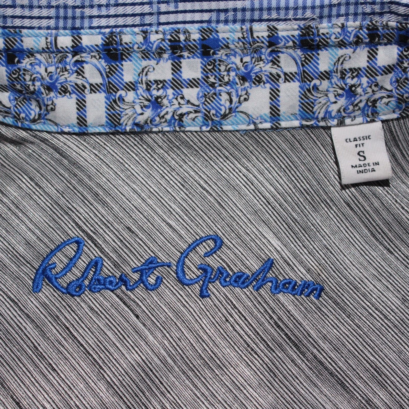 Robert Graham Robert Graham New with tags Shirt Size S US In Blue Size US S / EU 44-46 / 1 - 3 Thumbnail