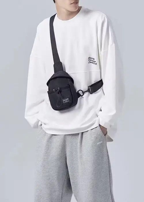 Japanese Brand Fashion y2k side belt bag fanny pack Size ONE SIZE - 3 Thumbnail