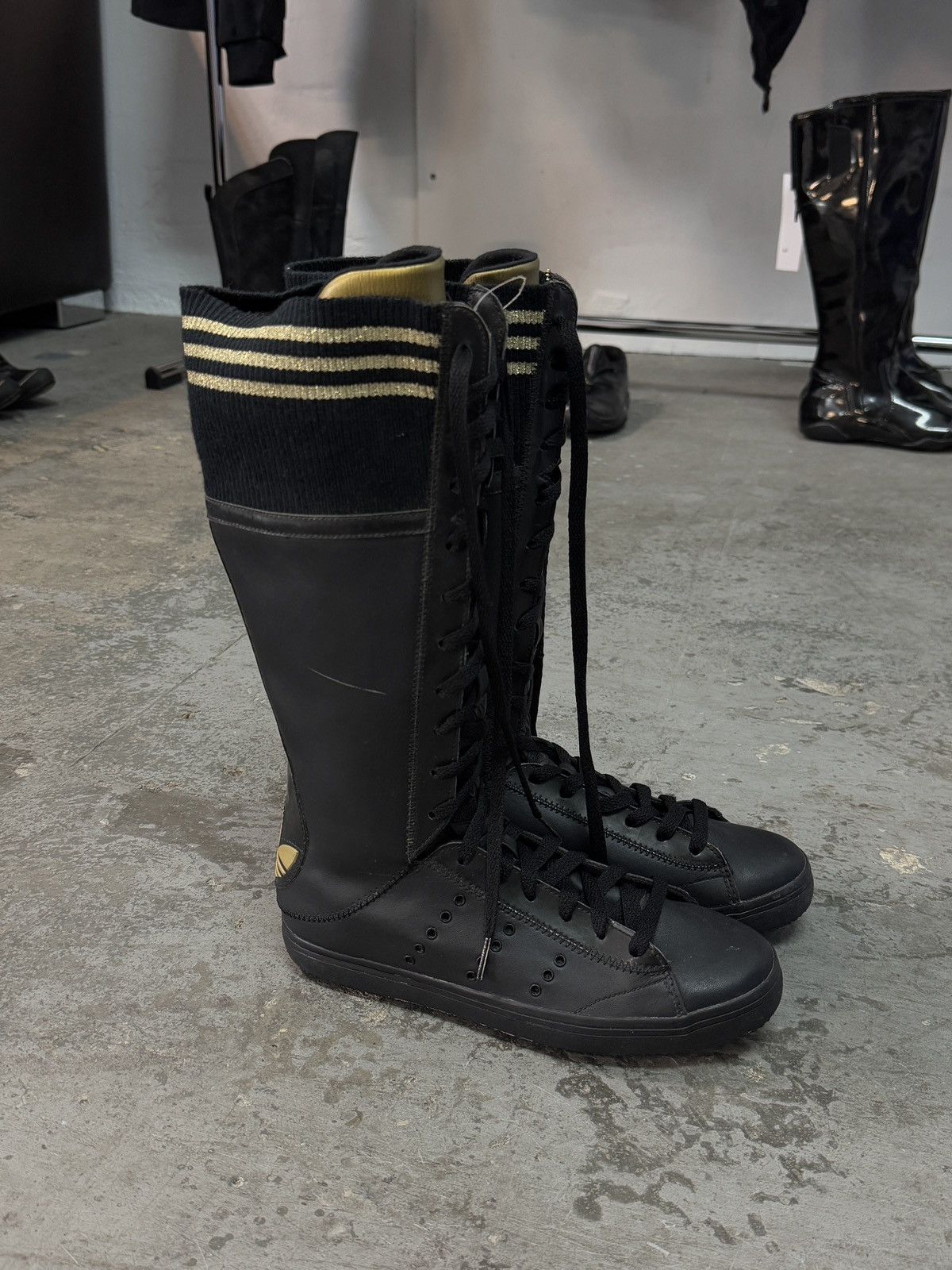 Adidas Adidas Missy Elliot “Respect Me” Black/Golden Boxer Boots Size US 6.5 / IT 36.5 - 5 Thumbnail