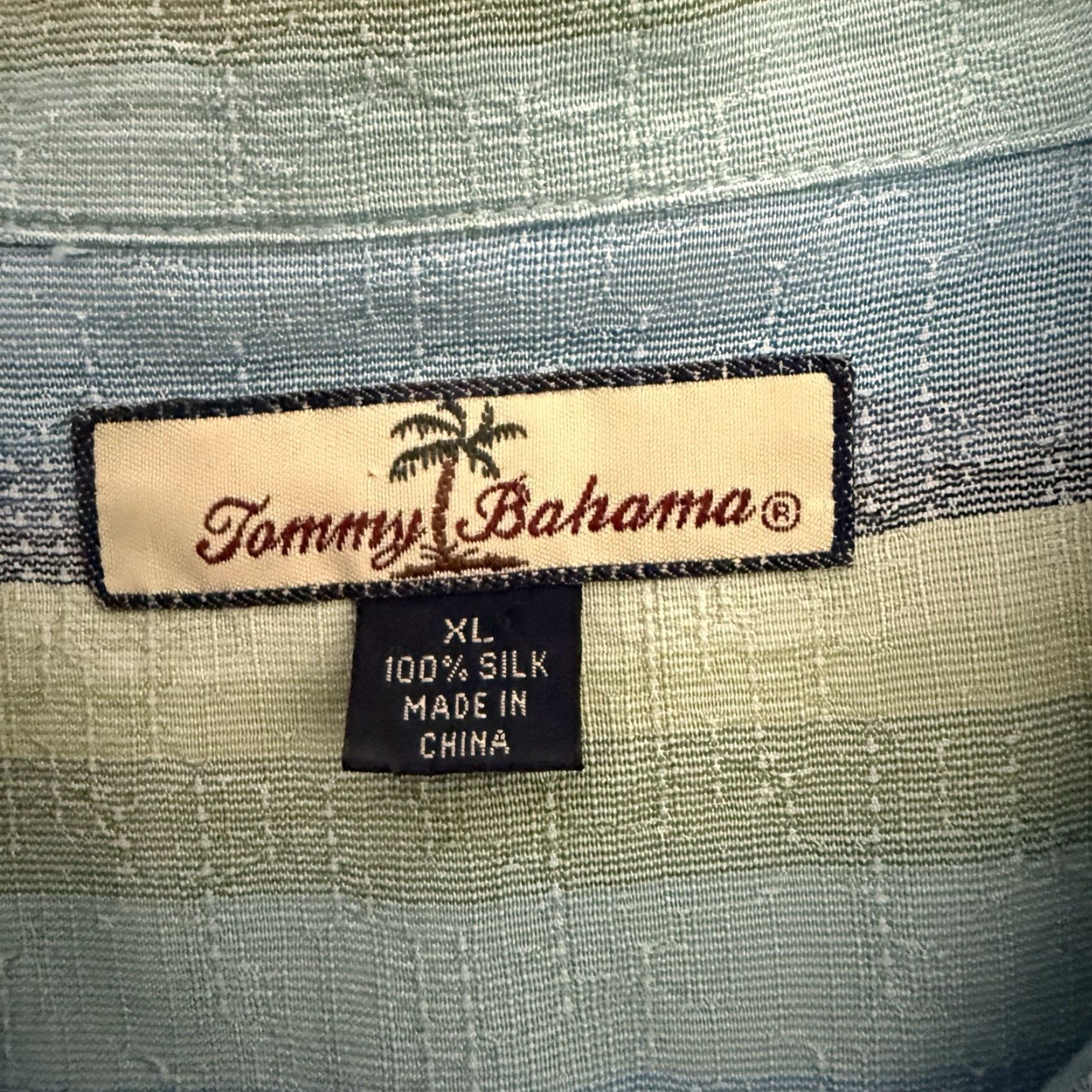 Tommy Bahama Tommy Bahama Shirt Mens XL Aqua Blue Green Striped 100% Silk Button-Up Short Sleeve Casual Hawaiian Beach Vacation Mens Size US XL / EU 56 / 4 - 2 Thumbnail