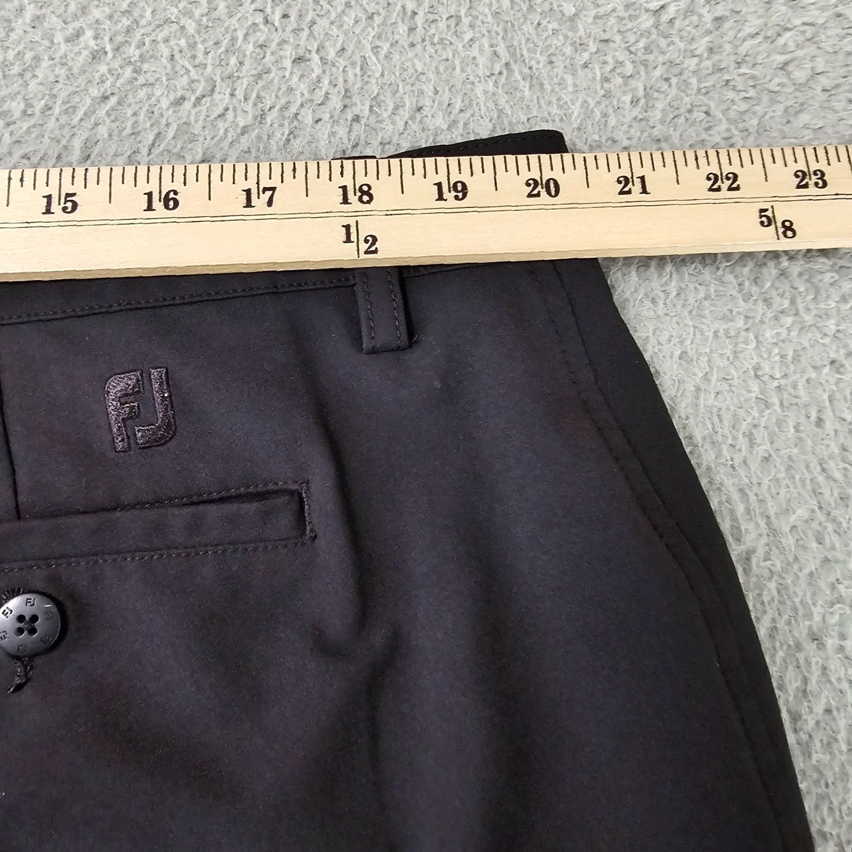 Footjoy FootJoy Shorts Mens 40 Black Flat Front Performance Chino Stretch Golf 9" Inseam Size US 40 / EU 56 - 6 Thumbnail