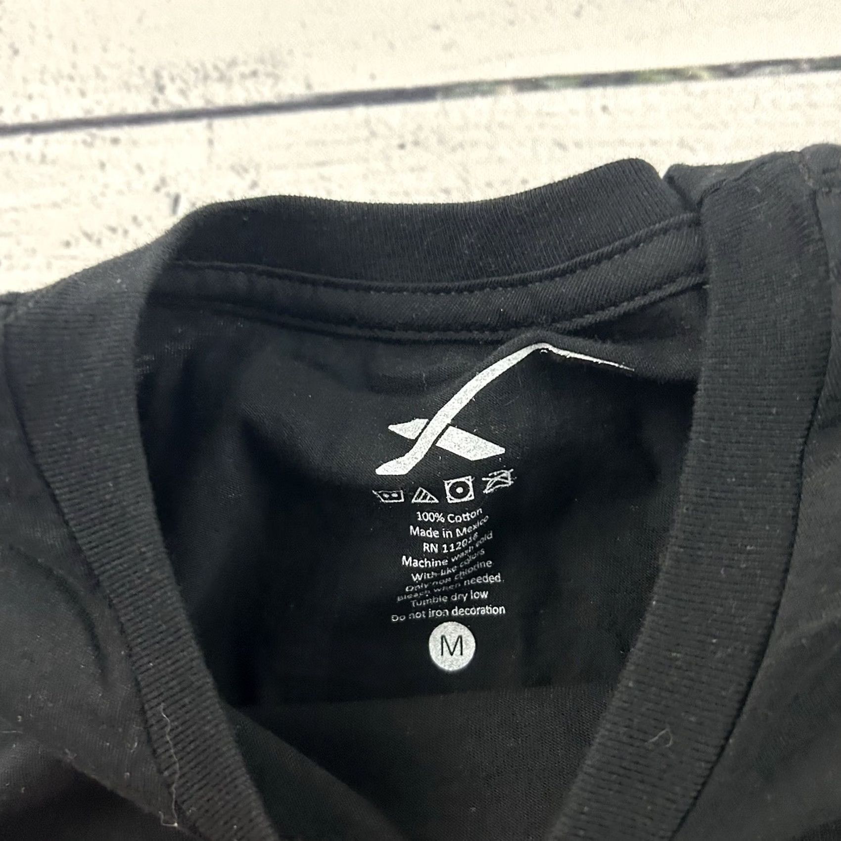 Vintage SpaceX Rocket American Flag Short Sleeve T Shirt Men's M Black Size US M / EU 48-50 / 2 - 4 Thumbnail