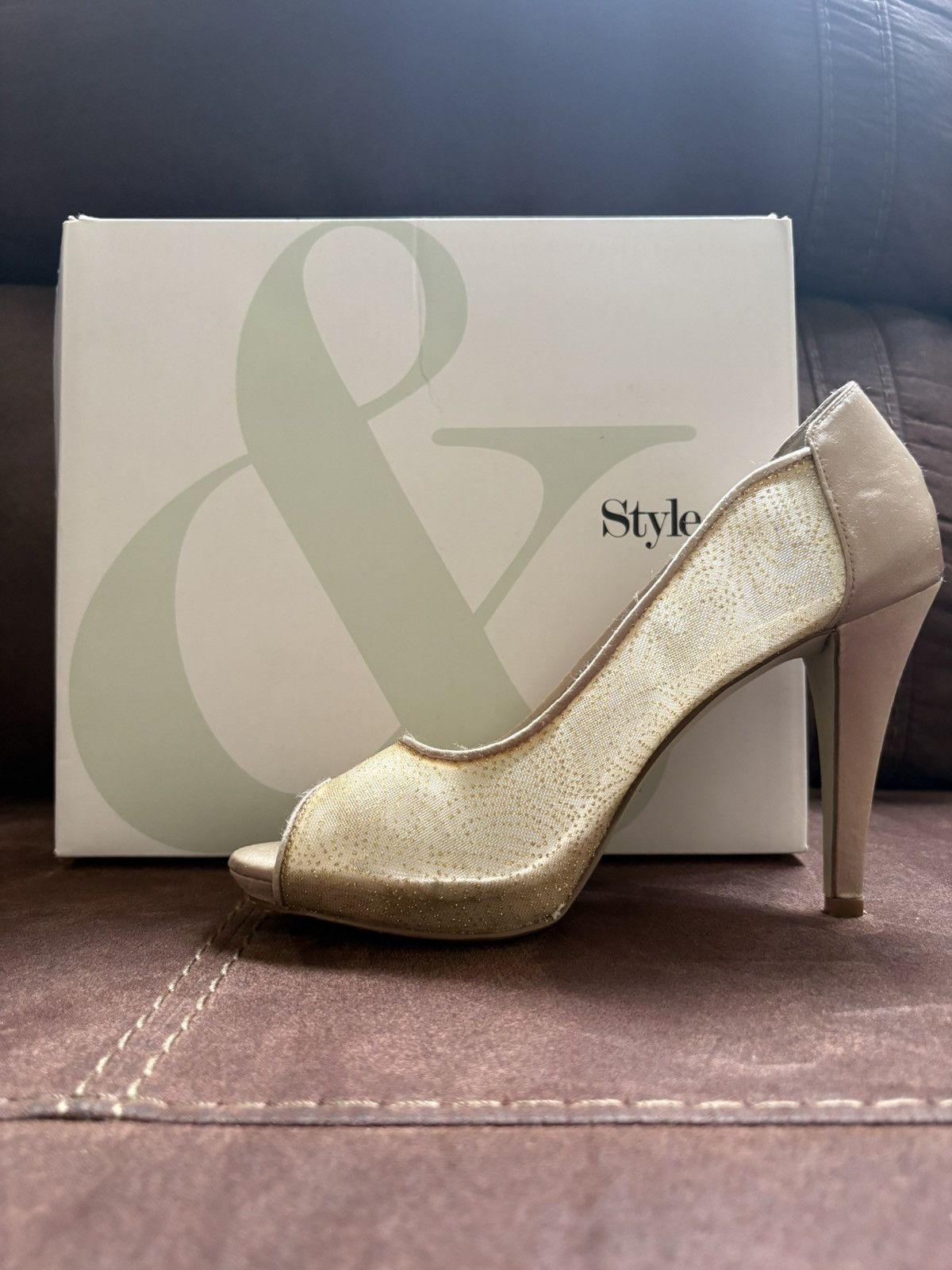 Style & Co Style & Co. Gold Glitter Peep-Toe Platform Pumps Size US 7 / IT 37 - 3 Thumbnail