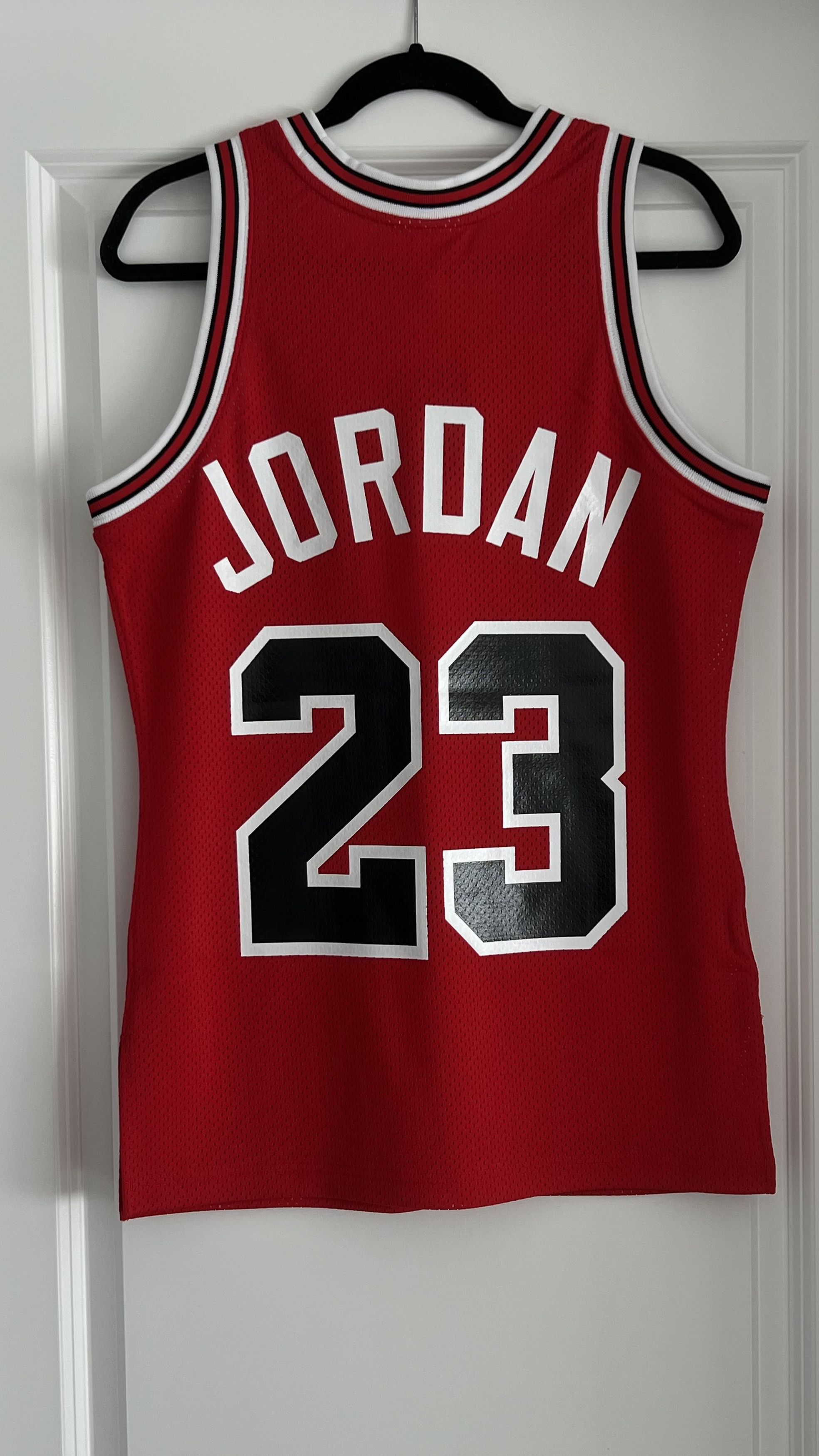 Mitchell & Ness Mitchell & Ness Bulls Michael Jordan Authentic Jersey Size US S / EU 44-46 / 1 - 6 Thumbnail