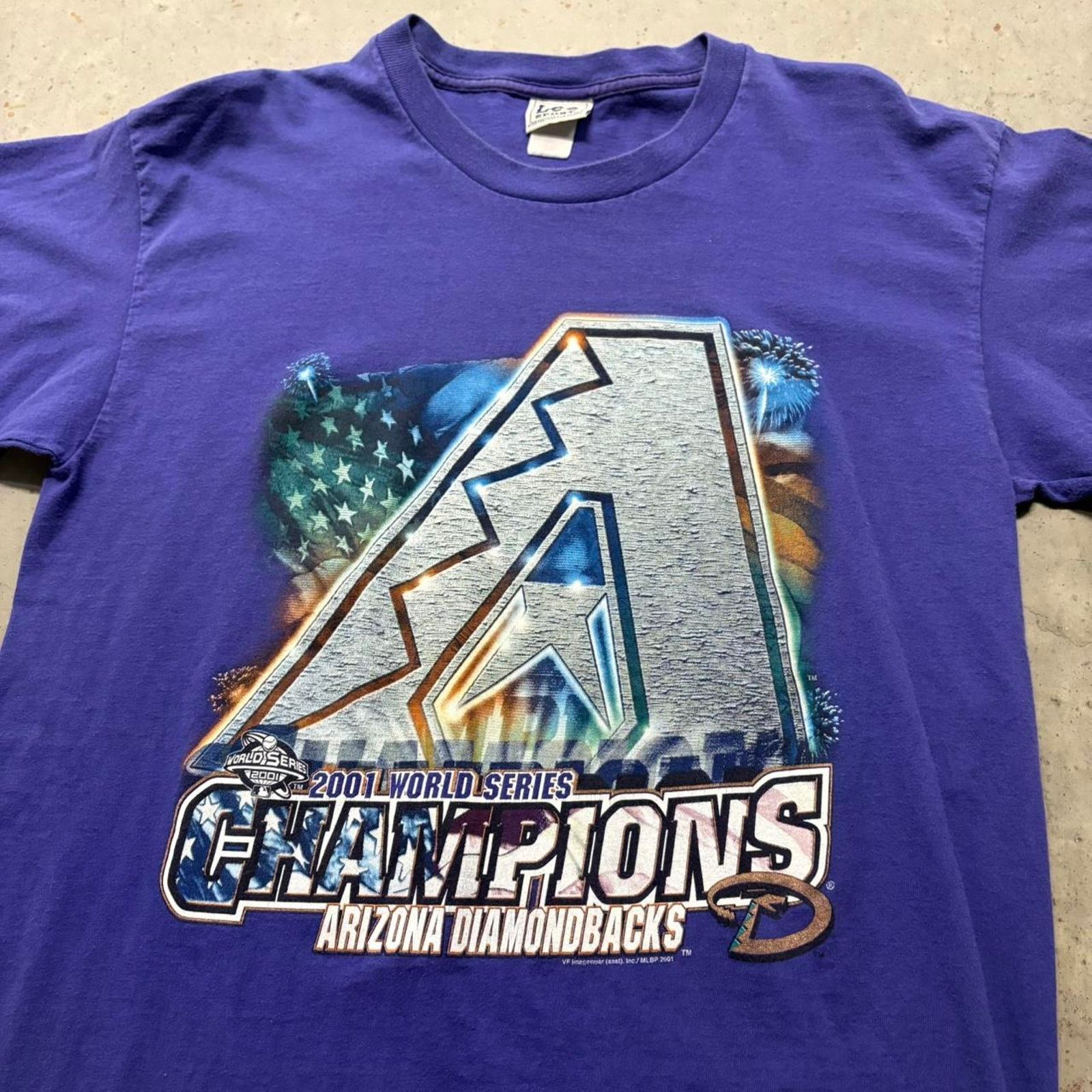 MLB × Vintage Crazy Vintage Lee Sport World Series Diamondbacks T Shirt Size US XL / EU 56 / 4 - 2 Thumbnail