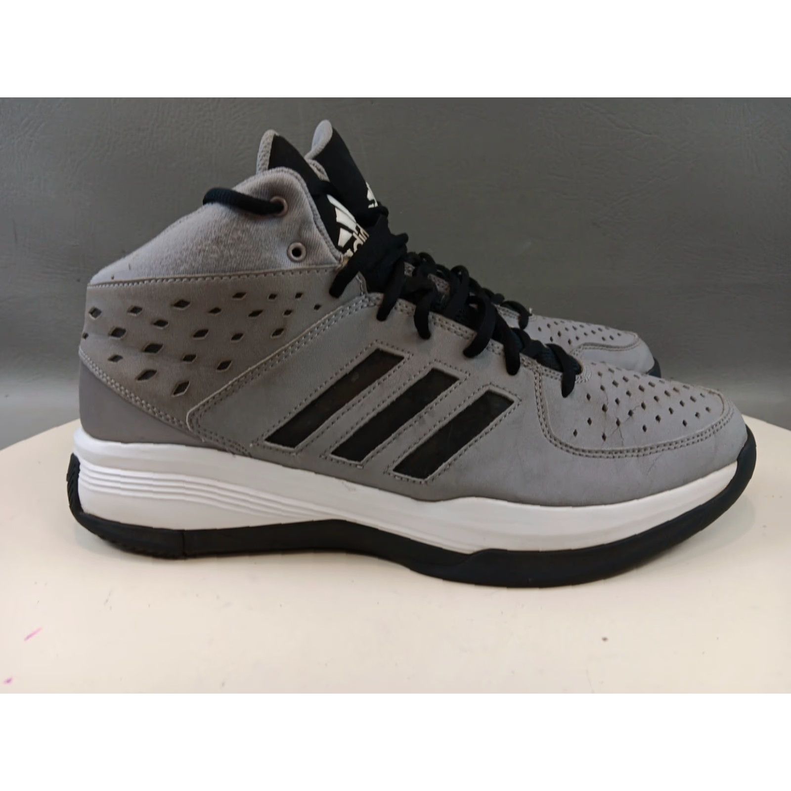 Adidas Adidas Court Fury Shoes Sneakers Men Size 13 Gray Basketball Mid Top Shoes Size US L / EU 52-54 / 3 - 7 Thumbnail