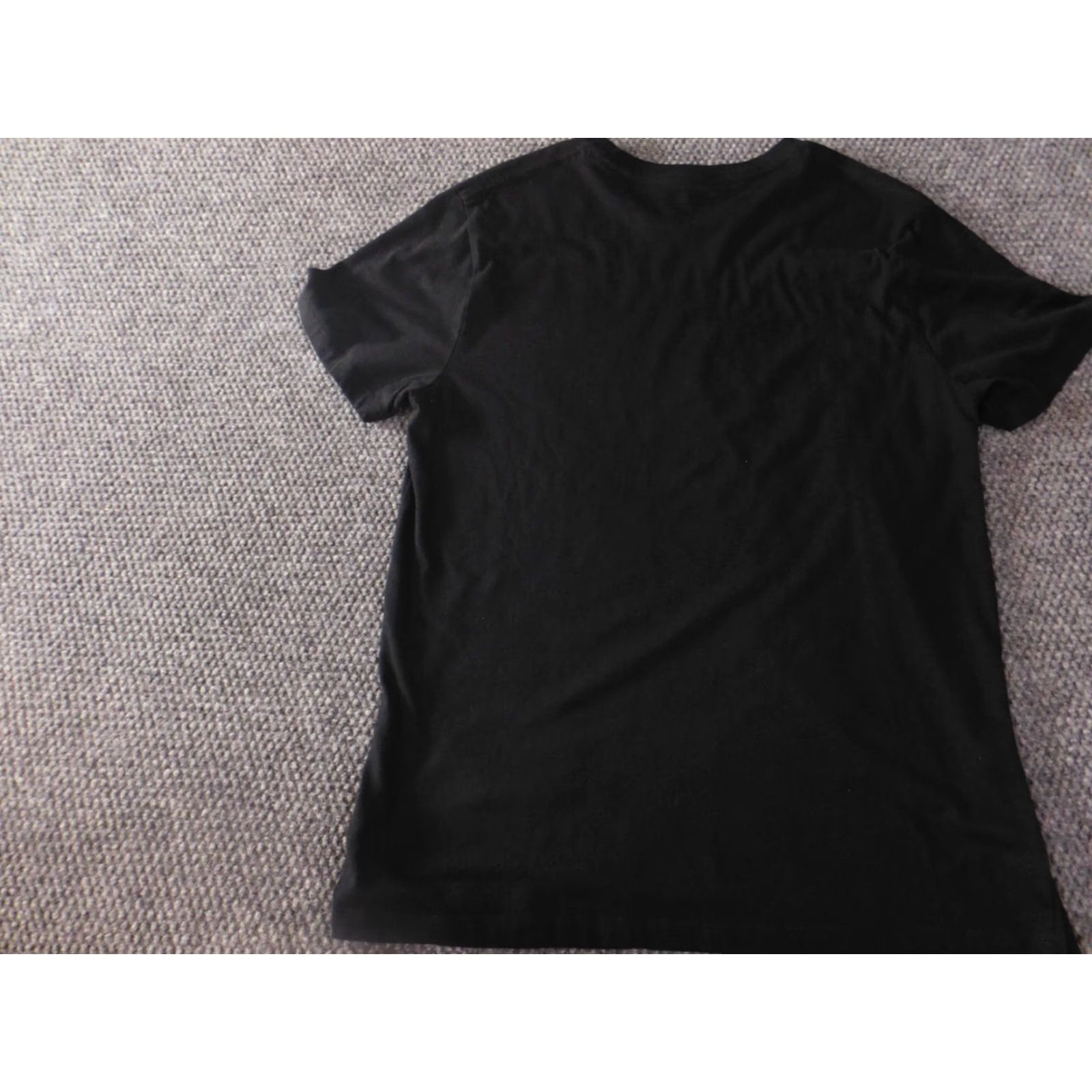 Old Navy Old Navy Shirt Mens T-Shirt Crew Neck Short Sleeve Black Bear Graphic 90s Colorful Logo Cotton Knit Classic Regular Size M Black Mens Size US M / EU 48-50 / 2 - 7 Thumbnail
