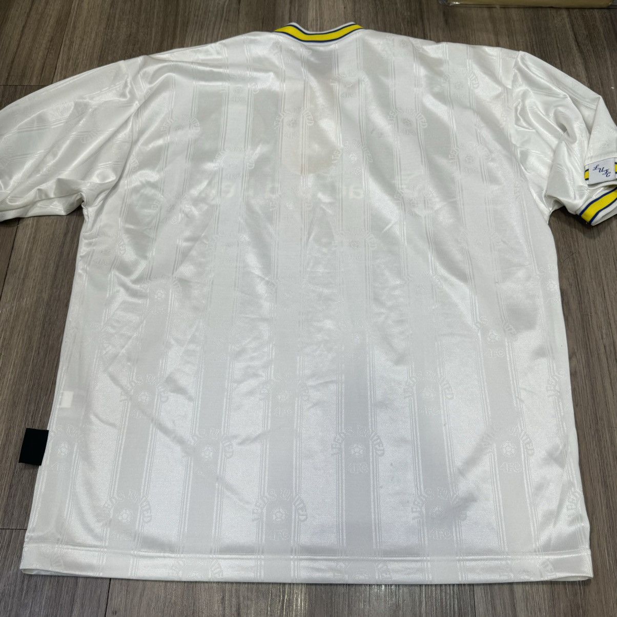 Puma Leeds 97/98 home shirt Size US L / EU 52-54 / 3 - 2 Thumbnail