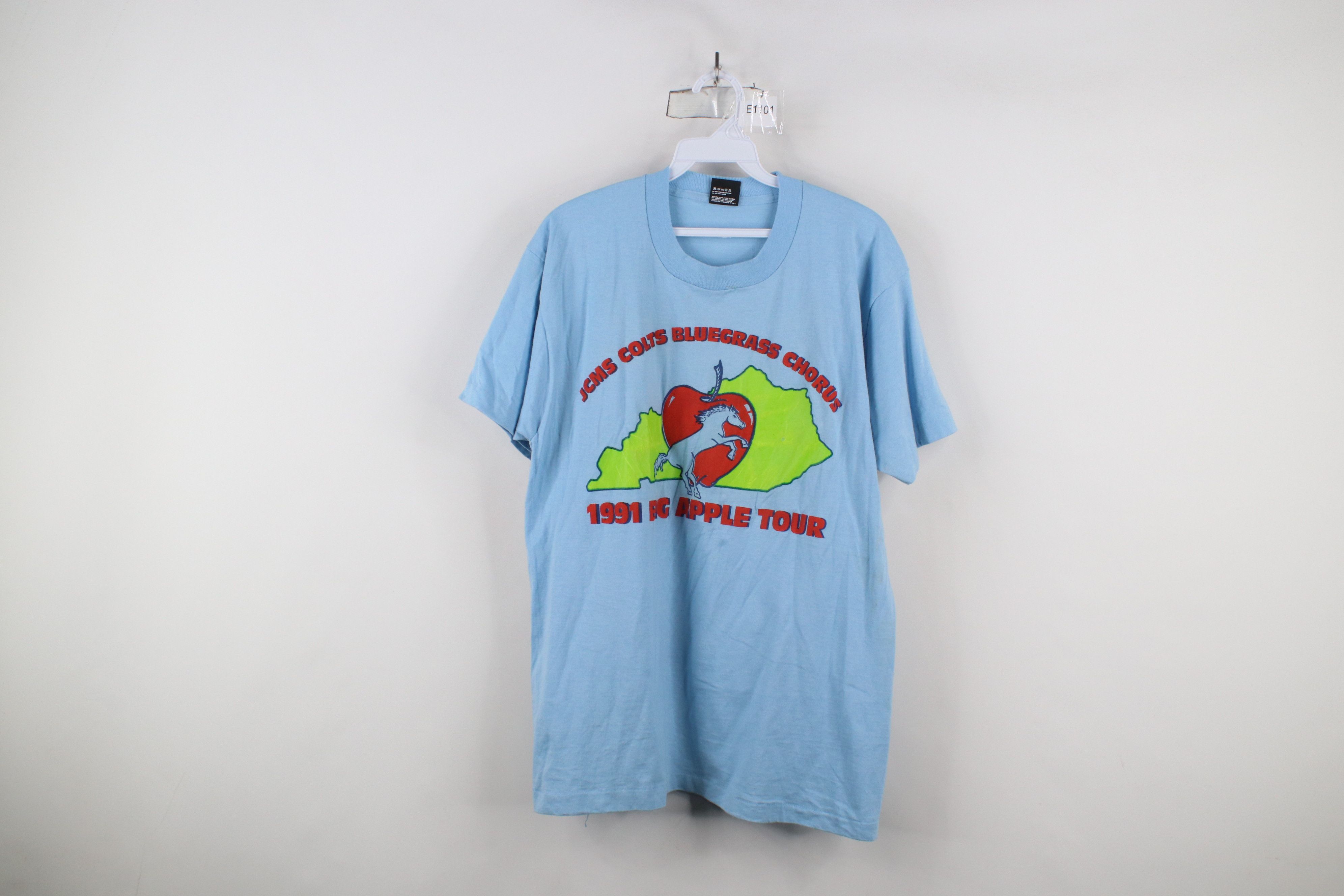 Vintage Vintage 90s Bluegrass Chorus Kentucky Big Apple T-Shirt USA Size US L / EU 52-54 / 3 - 1 Thumbnail