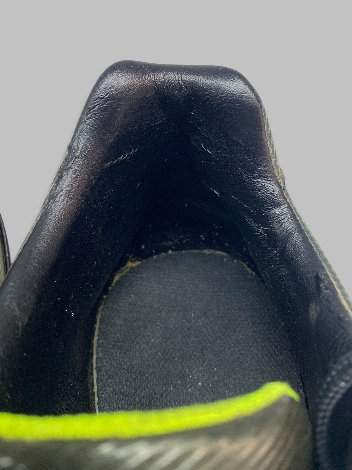 Nike Nike Total 90 Laser Shoot II FG Soccer Boots Cleats 2007 Size US 9.5 / EU 42-43 - 9 Thumbnail