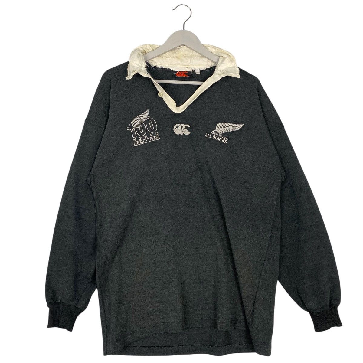 Other Vintage Canterbury Of New Zealand Black Longsleeve Size L Size US L / EU 52-54 / 3 - 1 Thumbnail