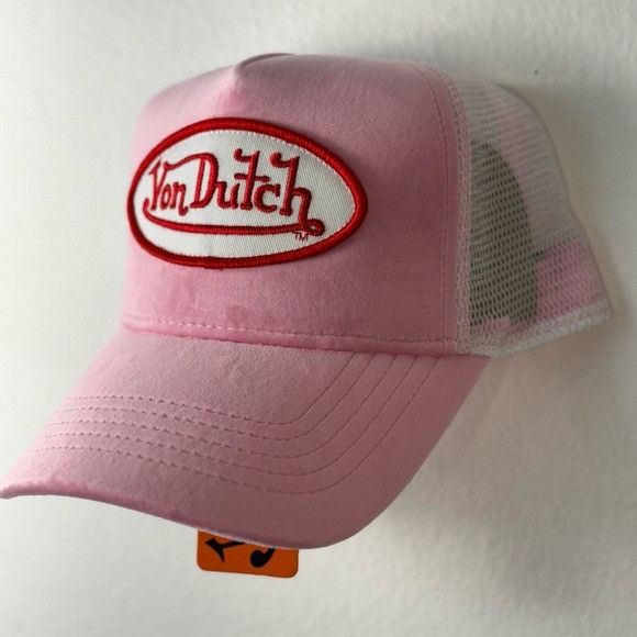Designer × Von Dutch NWT VON DUTCH PINK CRUSH VELVET TRUCKER HAT Size ONE SIZE - 4 Thumbnail