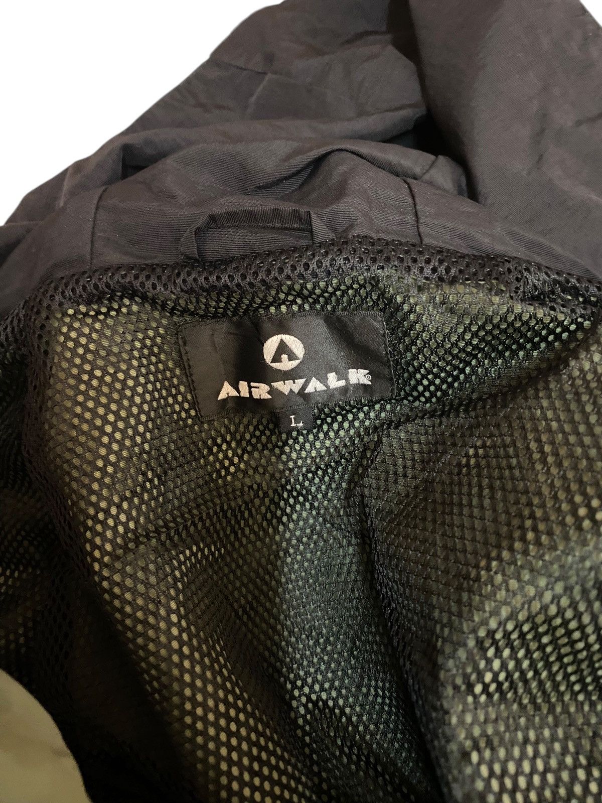 Airwalk Vintage Airwalk Green Hooded Windbreaker Size US L / EU 52-54 / 3 - 10 Thumbnail