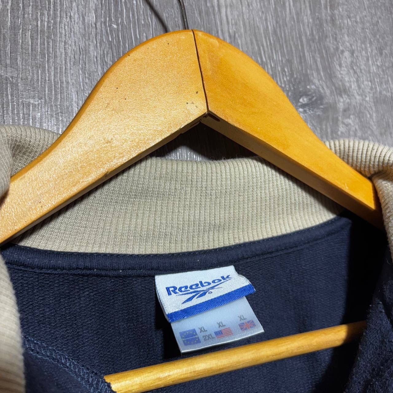 Reebok Reebok Vintage Sweatshirt Y2K Mens size XL Size US XL / EU 56 / 4 - 3 Thumbnail