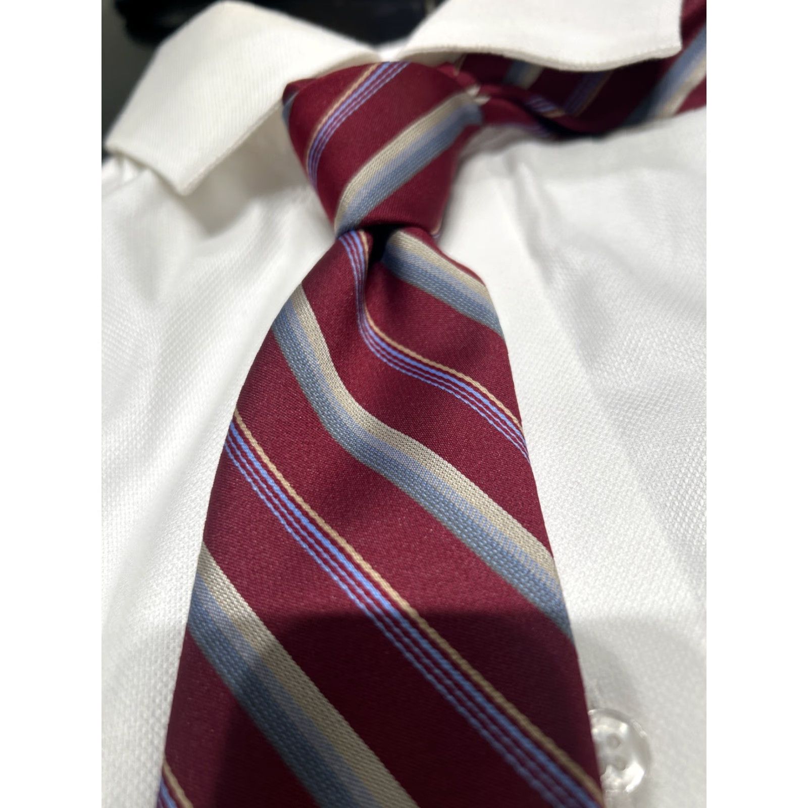 Lanvin VINTAGE Lanvin NECK TIE Men Red Blue Striped 100% Silk Classic 57-60 in 3 1/2 - 3 3/4 in France Mens Size ONE SIZE - 2 Thumbnail