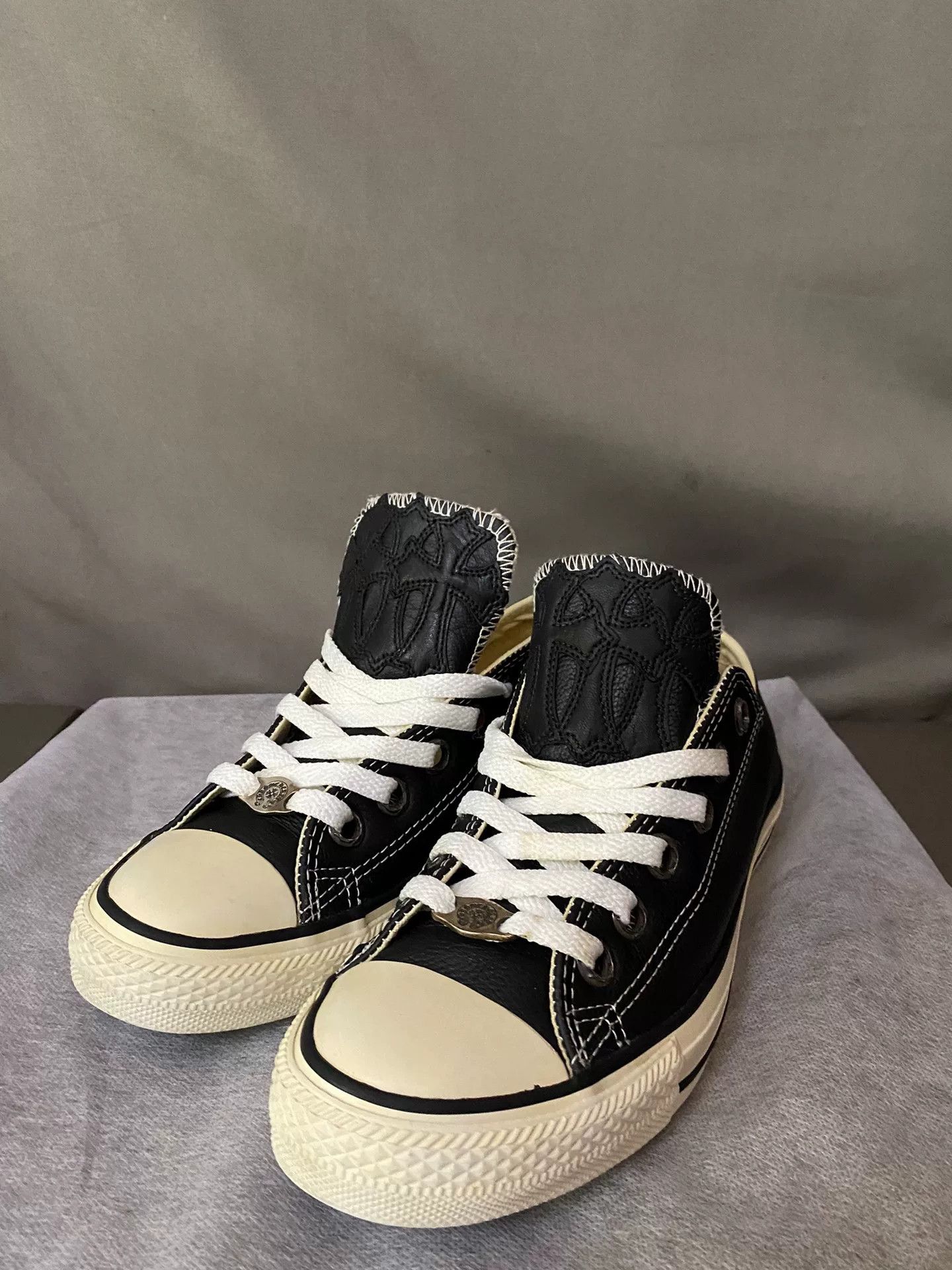 Chrome Hearts chrome hearts low-top canvas sneakers Size US 7.5 / EU 40-41 - 1 Thumbnail