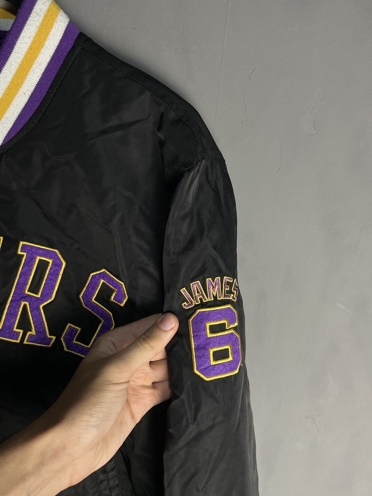 NBA L.A. Lakers Bomber Jacket Size US S / EU 44-46 / 1 - 3 Thumbnail