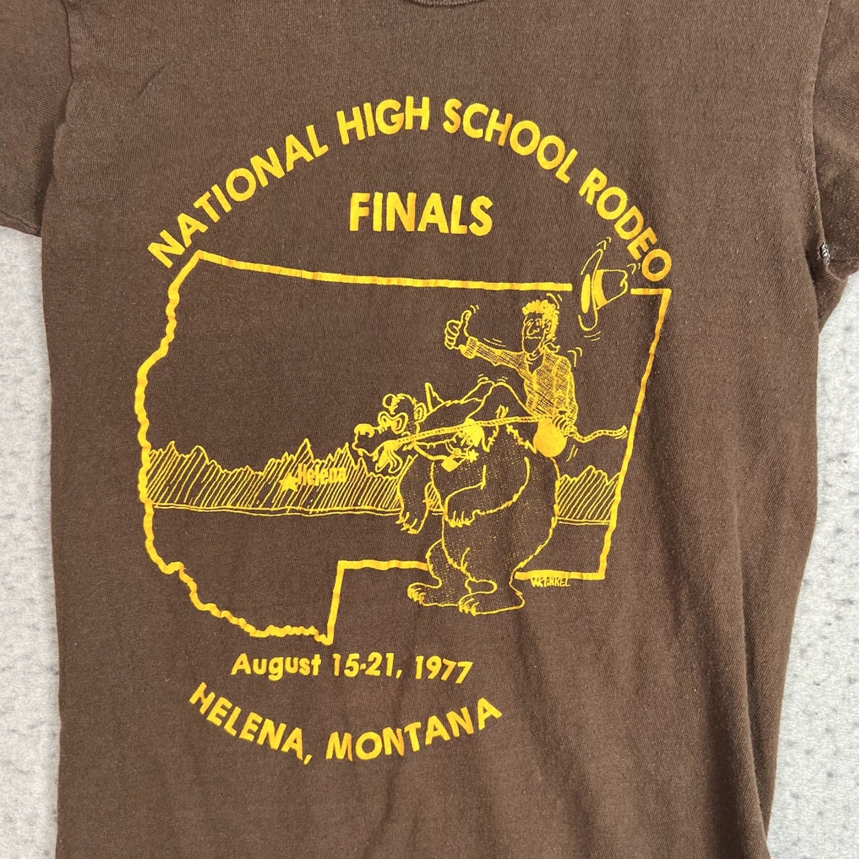 Russell Athletic VINTAGE Russell Athletic 70s High School Rodeo Barrel Racer Graphic Tee Adult Large Brown Unisex Size US L / EU 52-54 / 3 - 5 Thumbnail