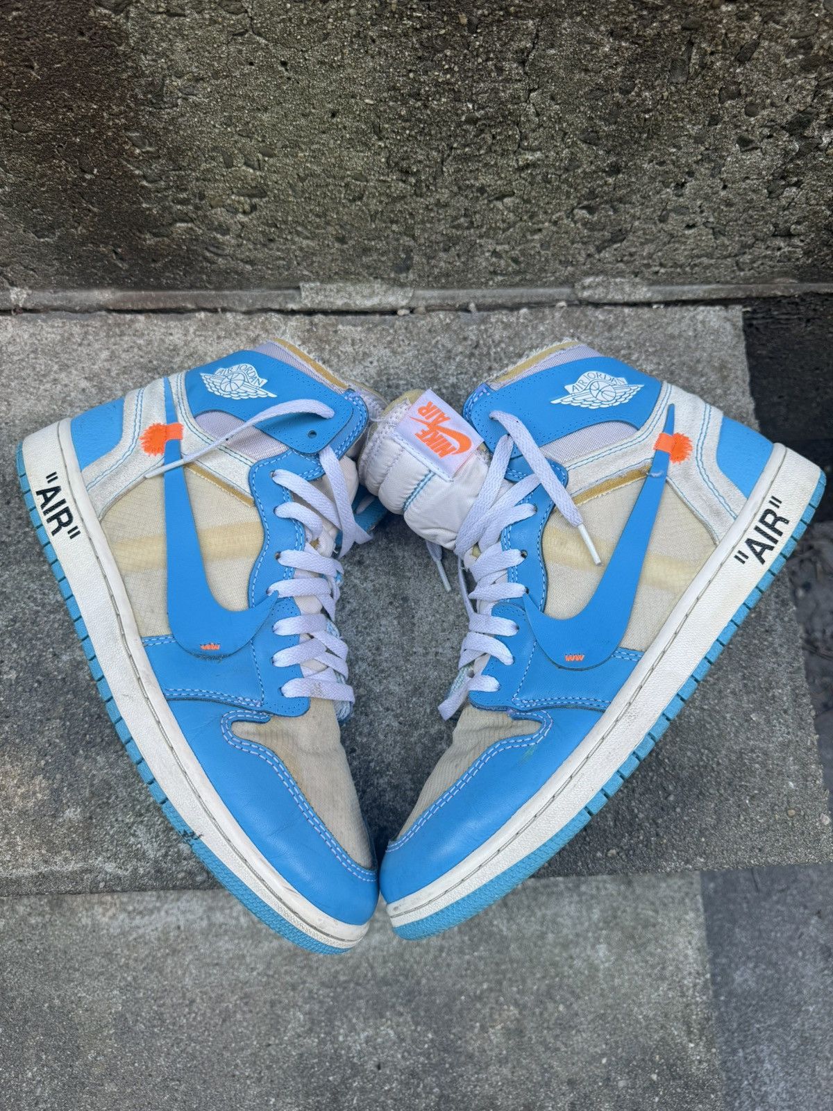 Nike × Off-White Nike Off-White Jordan 1 ‘UNC’ Size US 10 / EU 43 - 1 Thumbnail