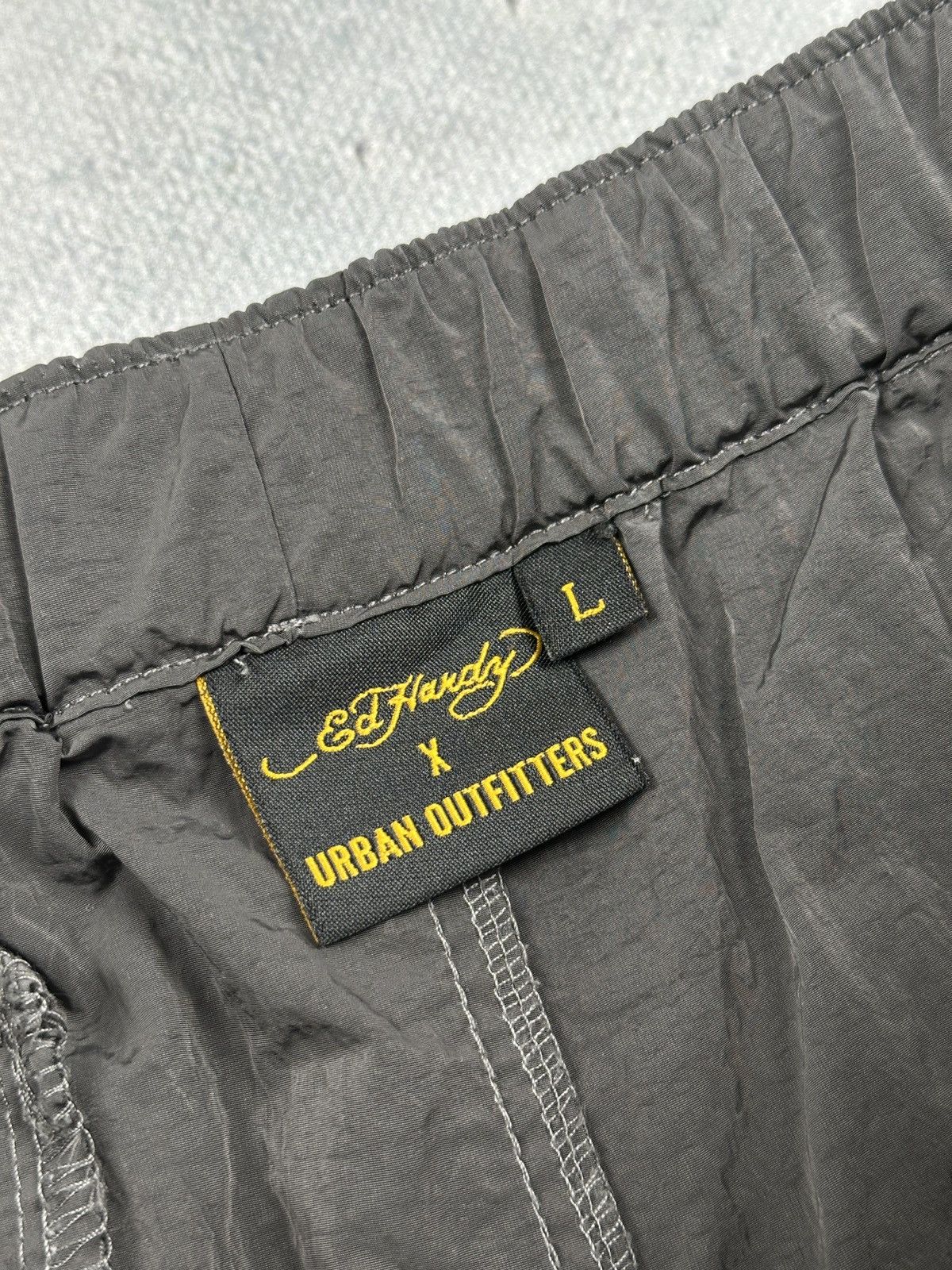 Ed Hardy Y2K Ed Hardy Urban Outfitters Nylon Dragon Cargo Pants 00s Size US 34 / EU 50 - 13 Thumbnail