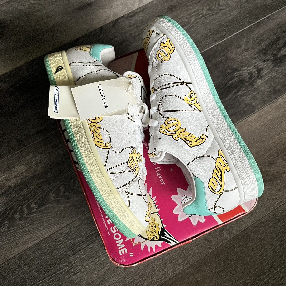 Pharrell RARE OG BBC ICE CREAM REEBOK NAME CHAIN BOUTIQUE LOW SHOES Size US 8 / IT 38 - 2 Thumbnail