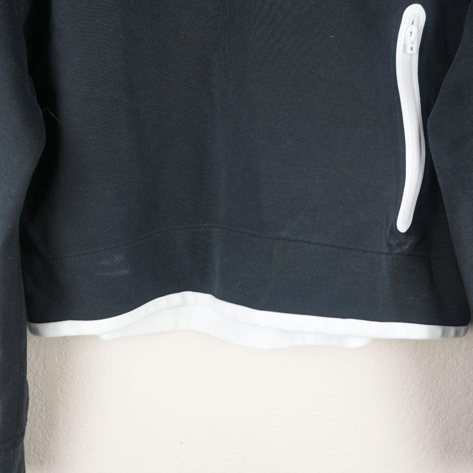 Nike Nike Sweater Women's M Black Cropped Zip Pocket Size M / US 6-8 / IT 42-44 - 2 Thumbnail