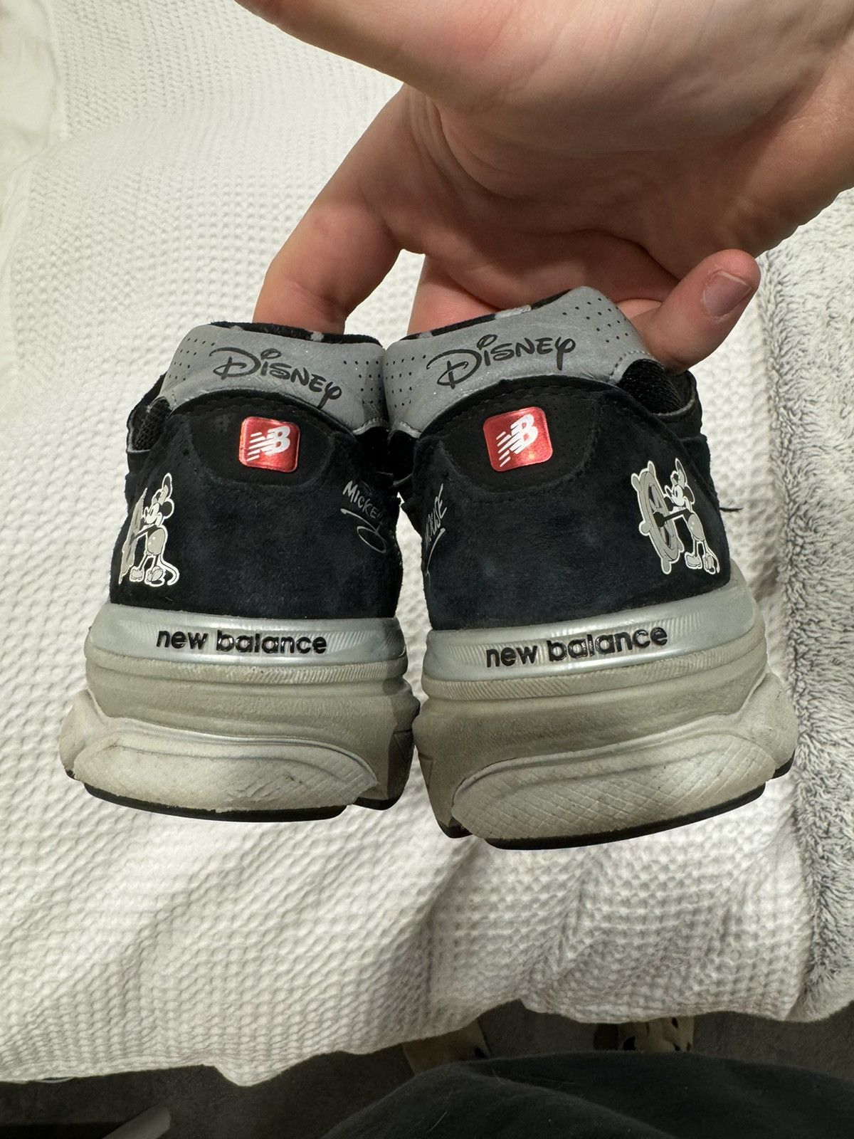 Disney × New Balance Run Disney (2015) New Balance 990v3 Size US 11 / EU 44 - 5 Thumbnail