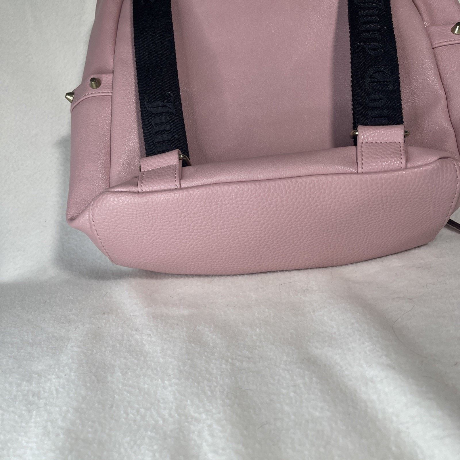 Juicy Couture Juicy Couture "Once Upon A Time" Beautiful Leather Backpack Size ONE SIZE - 7 Thumbnail