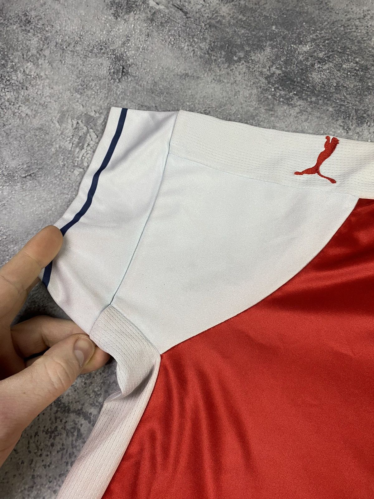 Puma × Vintage Puma Arsenal Fly Emirates Soccer Jersey Size US L / EU 52-54 / 3 - 6 Thumbnail
