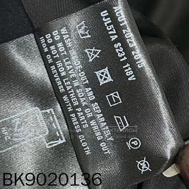 Prada Prada Recycled Nylon Triangle Logo Jacket. Size US XXL / EU 58 / 5 - 6 Thumbnail