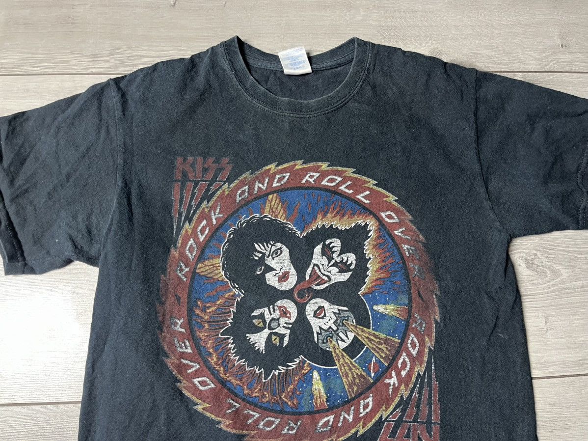 KISS Kiss rock and roll over tshirt spiral 2006 size Medium Size US M / EU 48-50 / 2 - 3 Thumbnail