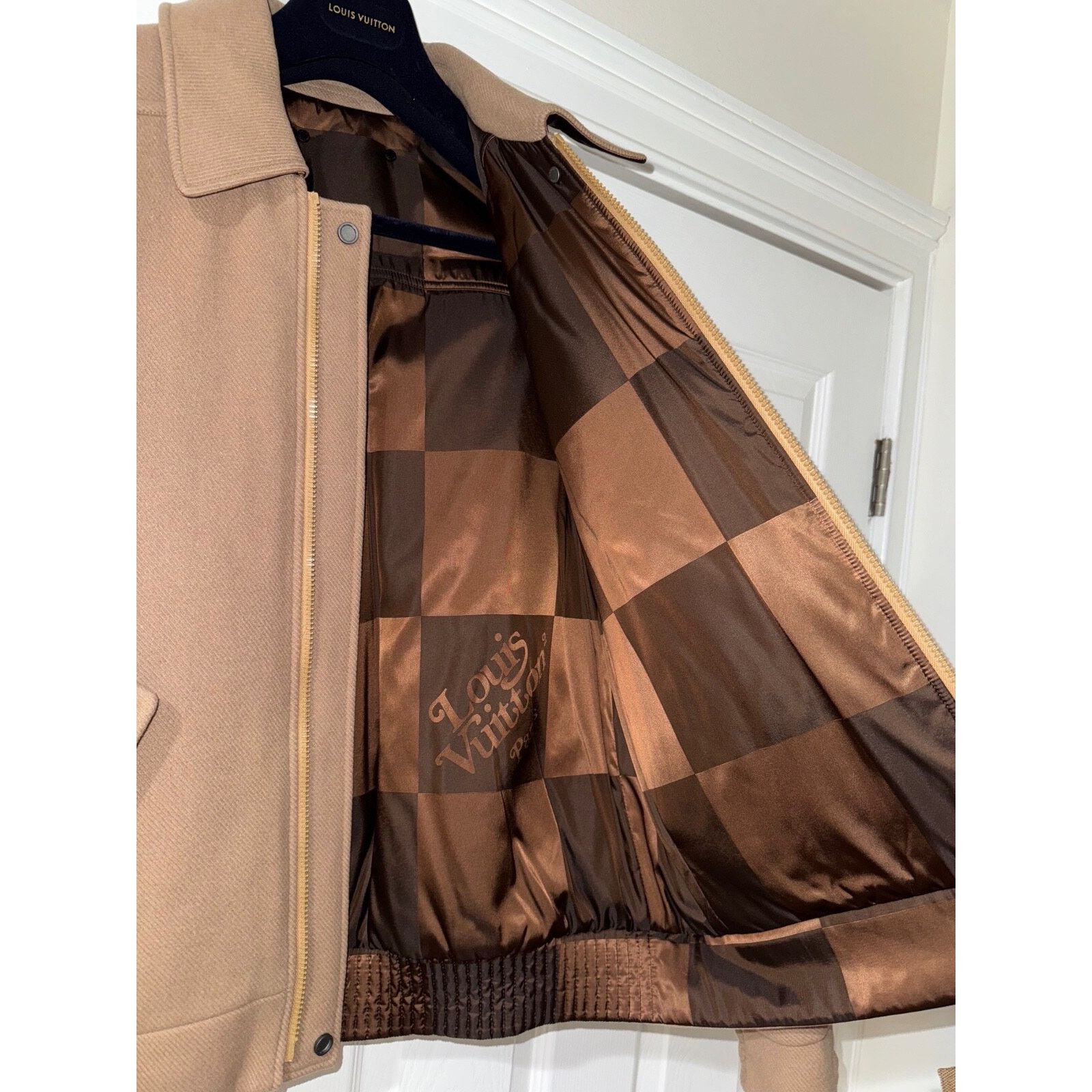 Louis Vuitton Louis Vuitton Nigo Damier Bomber Camel Beige Brown Jacket 48 Size US M / EU 48-50 / 2 - 21 Thumbnail