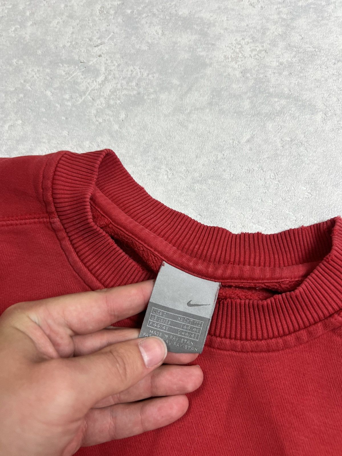 Nike 90s Nike Big Central Swoosh Vintage Y2K Trashed Sweatshirt Size US S / EU 44-46 / 1 - 5 Thumbnail