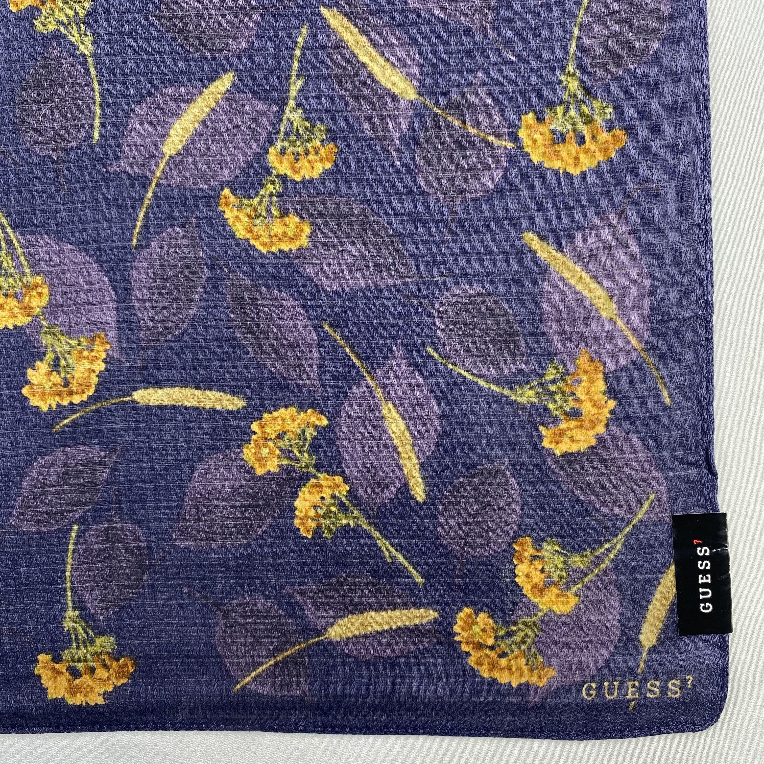 Guess × Vintage NWT Guees Bandana/ Handkerchief / Neckerchief-P1207 Size ONE SIZE - 3 Thumbnail
