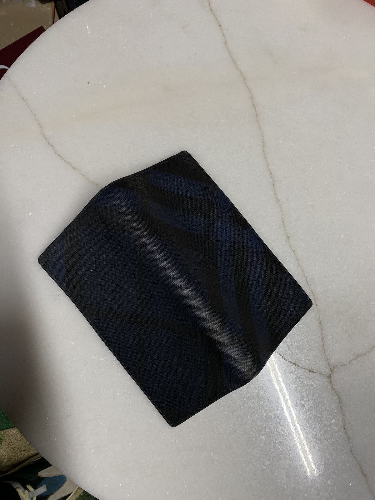 Burberry × Designer Burberry Leather Blue Plaid Long Wallet Preowned Size ONE SIZE - 4 Thumbnail