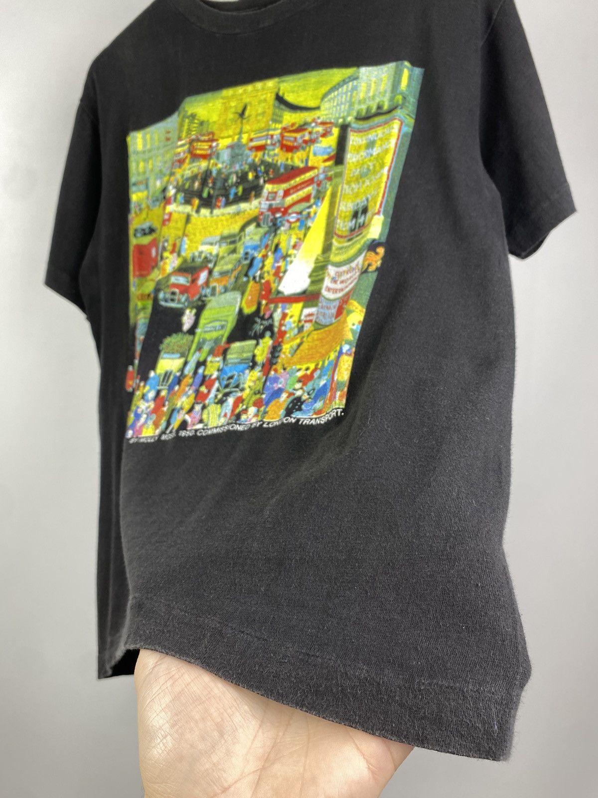 Vintage Vintage Winter London Piccadilly Circus Molly Moss T-Shirt Size US M / EU 48-50 / 2 - 2 Thumbnail